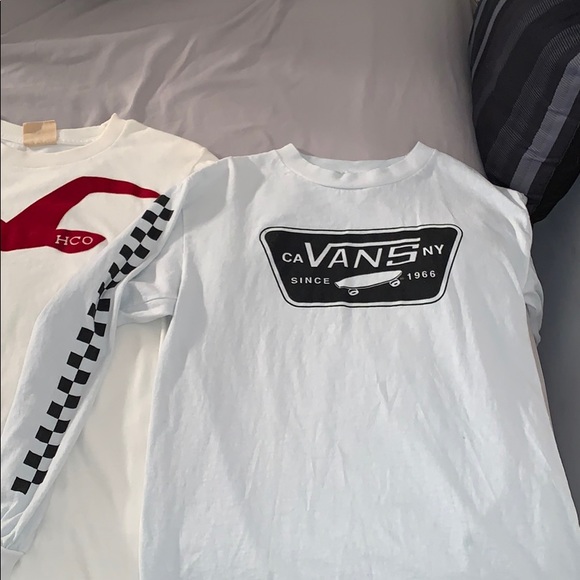 T shirts with no stains and good quality - Picture 6 of 6